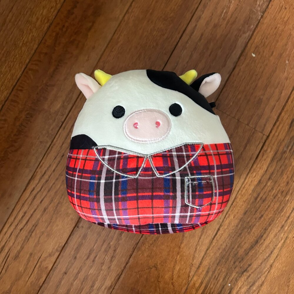 7.5" Connor Cow Squishmallow